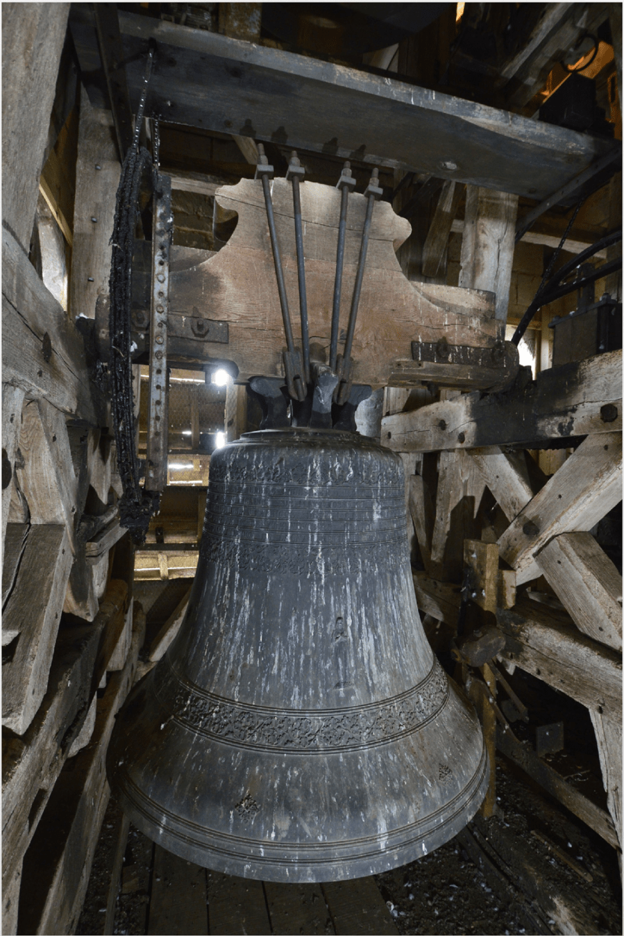 15. cloche 2 coté nord