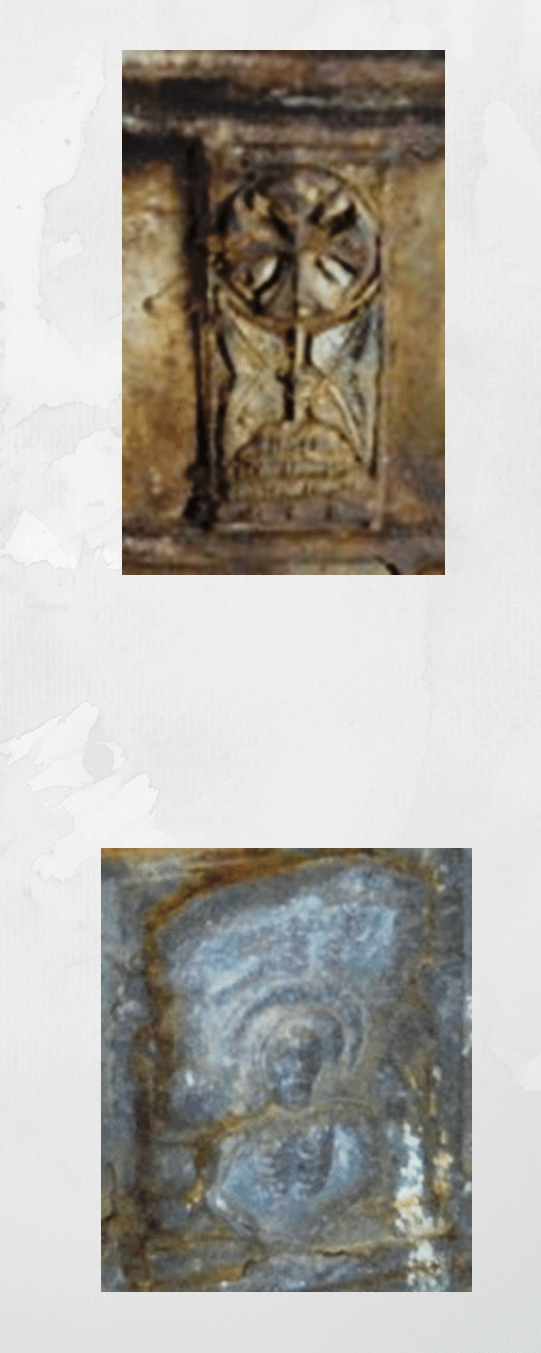 21. cloche 4 médaillons