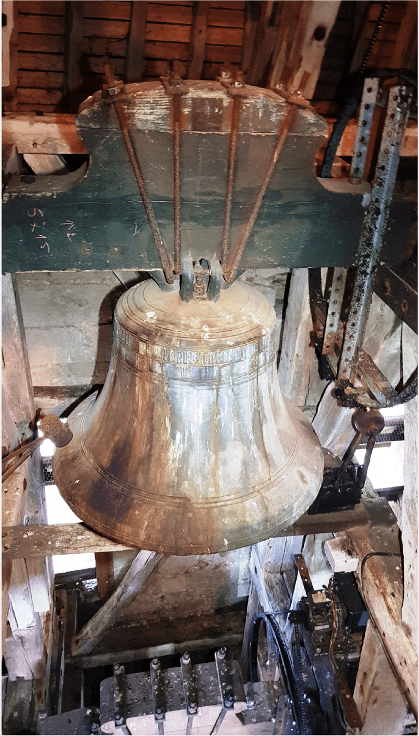 24. cloche 4 coté nord